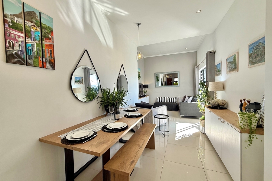 2 Bedroom Property for Sale in Beachfront Western Cape